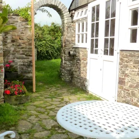 Old Newham Farm Villa Camelford Exterior photo